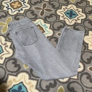 Jeans (Gray)